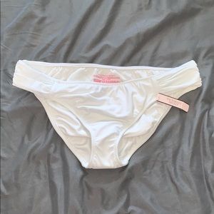 NWT Victoria’s Secret “The Knockout” bottom